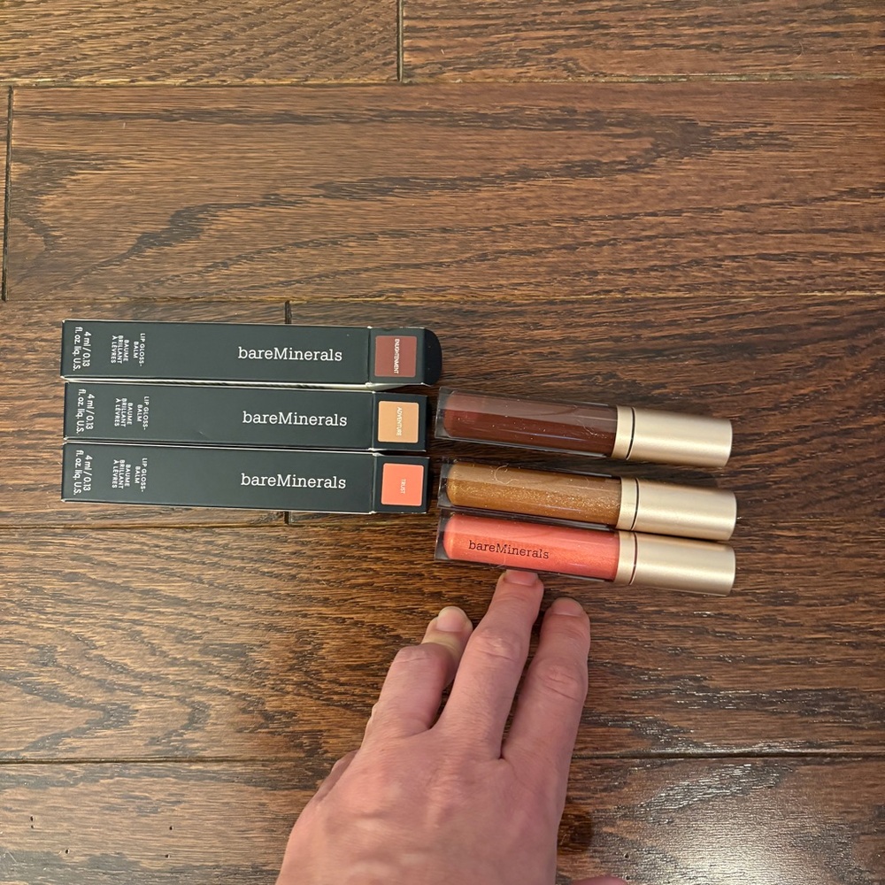 bareMinerals Mineralist Lip Gloss Balm
